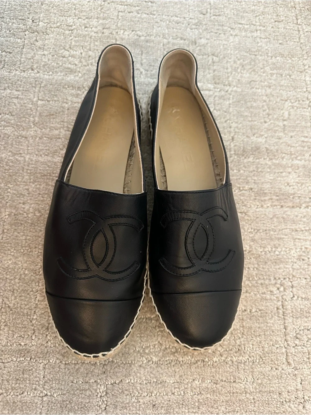 CHANEL Black Leather Espadrille Flats with Interlocking CC